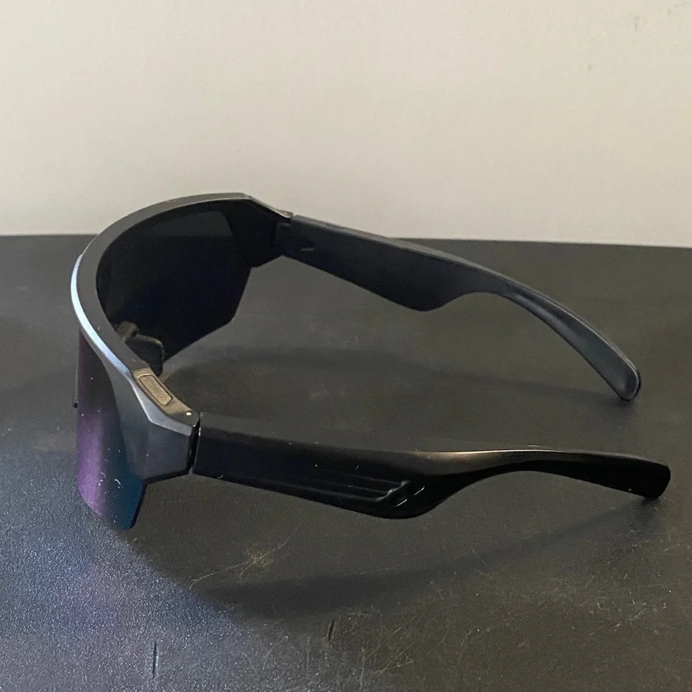 Cycling Smart Bluetooth Black and Gold Sports Sunglasses*